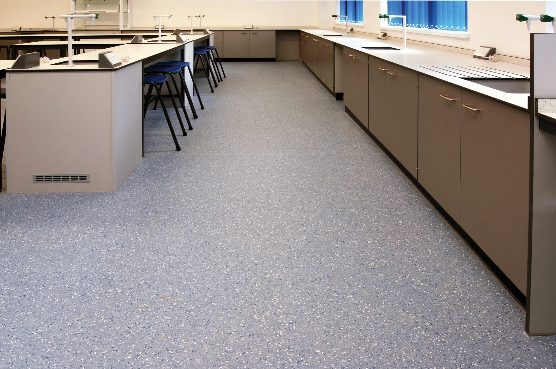 timber skirting